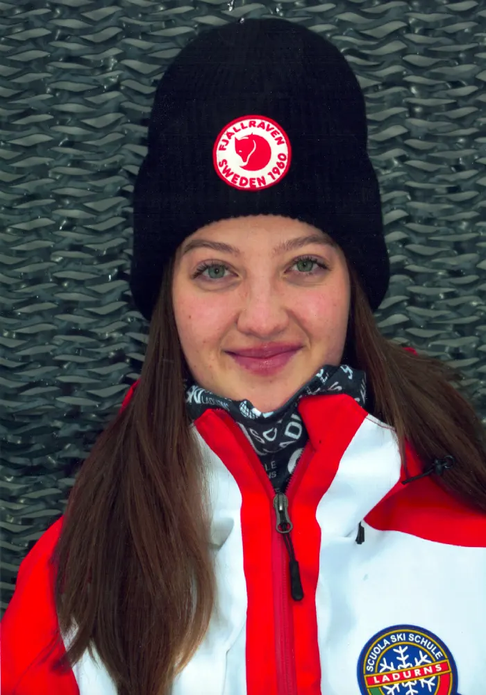 Ainhauser Viviane Skischule_Ladurns