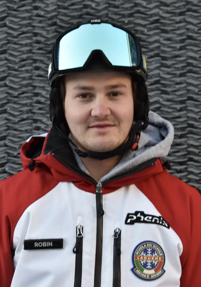 Mader Robin Skischule_Ladurns